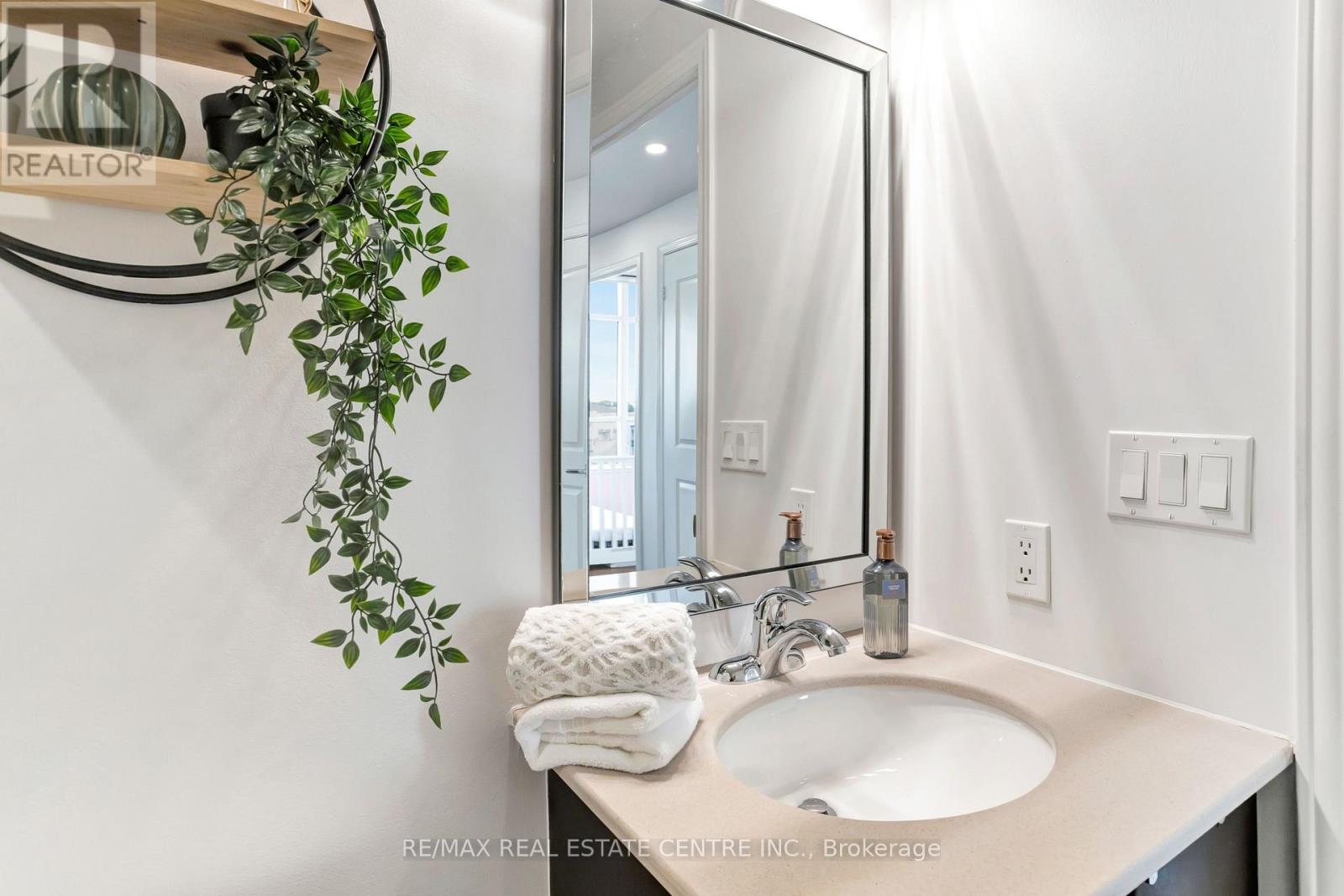 504 - 9225 Jane Street, Vaughan, Ontario  L6A 0J7 - Photo 16 - N12695282