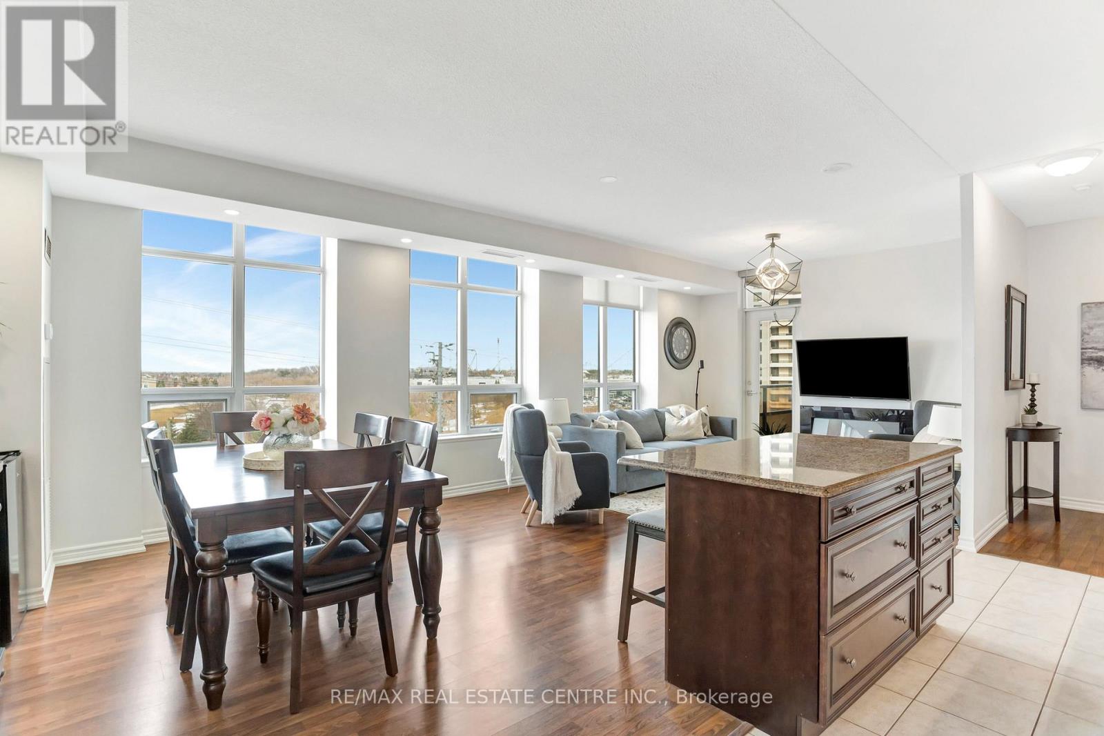 504 - 9225 Jane Street, Vaughan, Ontario  L6A 0J7 - Photo 7 - N12695282