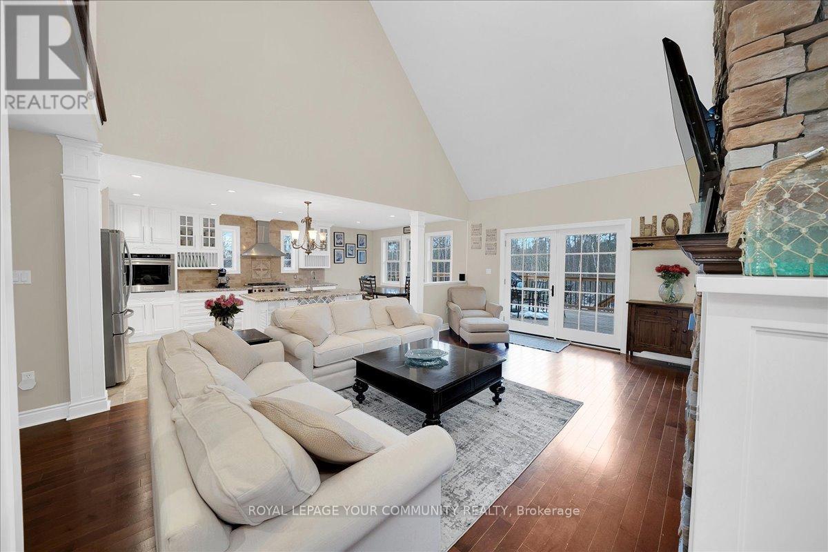 2600 Leonard Street, Innisfil, Ontario  L9S 3T9 - Photo 13 - N12695288