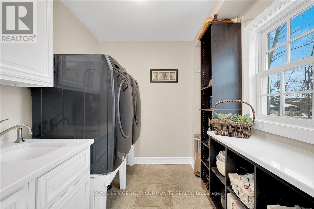 2600 Leonard Street, Innisfil, Ontario  L9S 3T9 - Photo 23 - N12695288