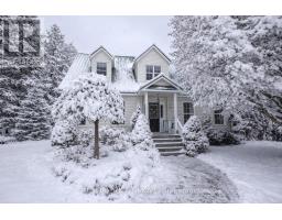 4043 DIGBY DRIVE, Severn, Ontario