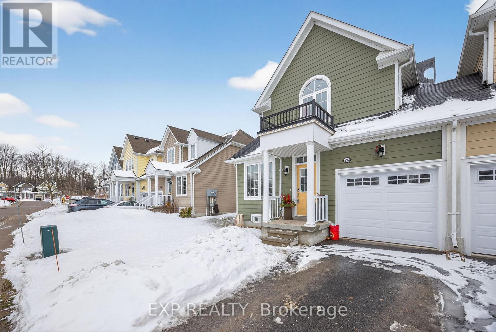 4 - 24 Providence Way, Wasaga Beach, Ontario  L9Z 0G3 - Photo 2 - S12695286