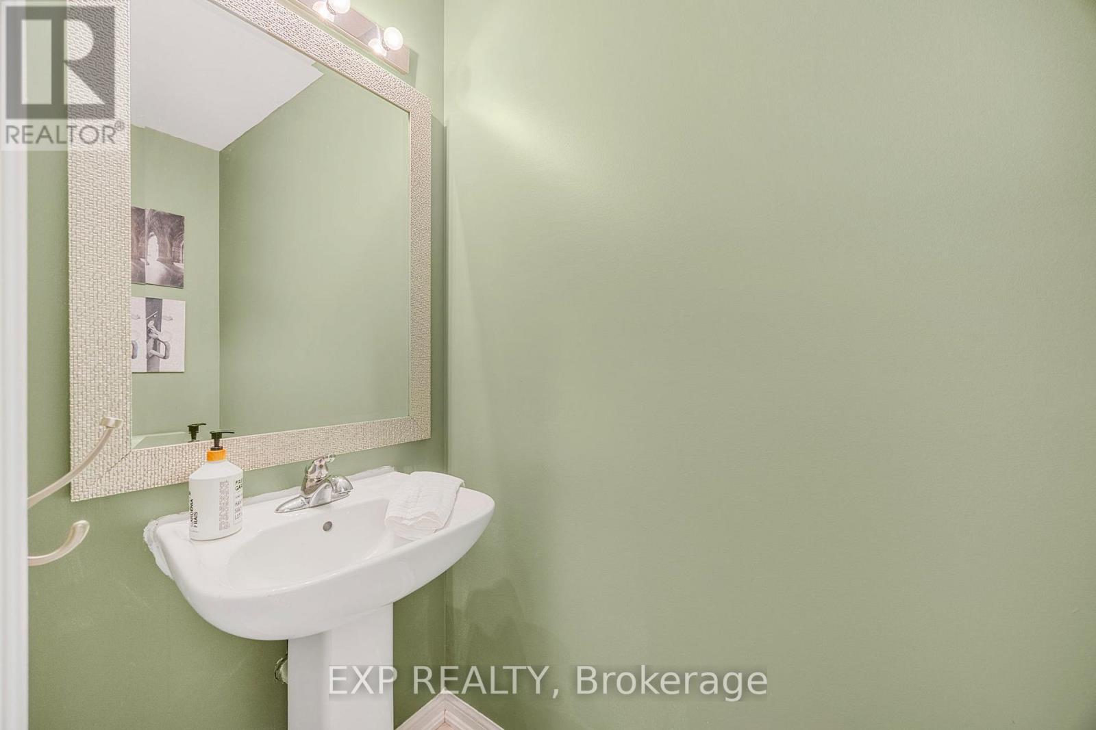 4 - 24 Providence Way, Wasaga Beach, Ontario  L9Z 0G3 - Photo 28 - S12695286