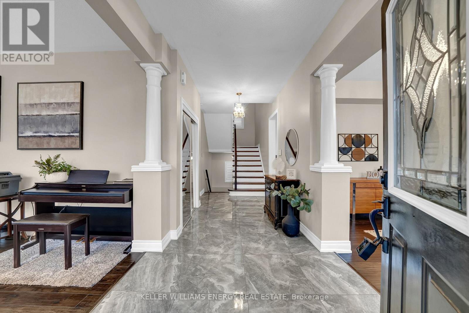 83 Wessex Drive, Whitby, Ontario  L1M 2C1 - Photo 3 - E12695304