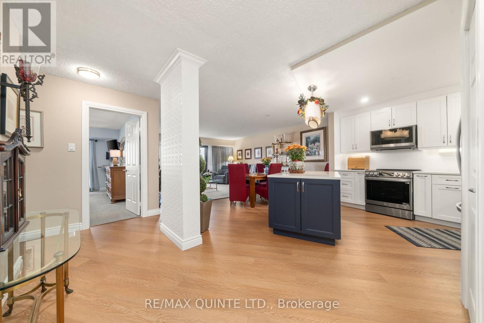 807 - 2 South Front Street, Belleville, Ontario  K8N 5K7 - Photo 10 - X12695404