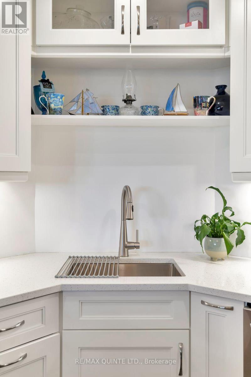 807 - 2 South Front Street, Belleville, Ontario  K8N 5K7 - Photo 13 - X12695404