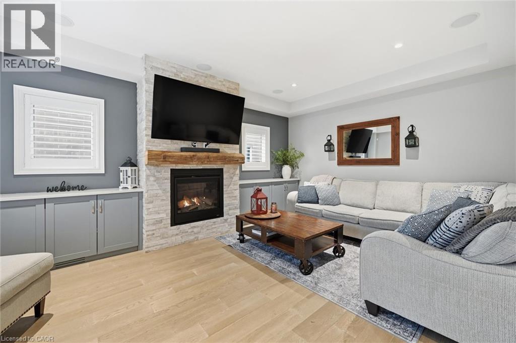 8 Myrtle Street, Fonthill, Ontario  L0S 1E6 - Photo 15 - 40797793