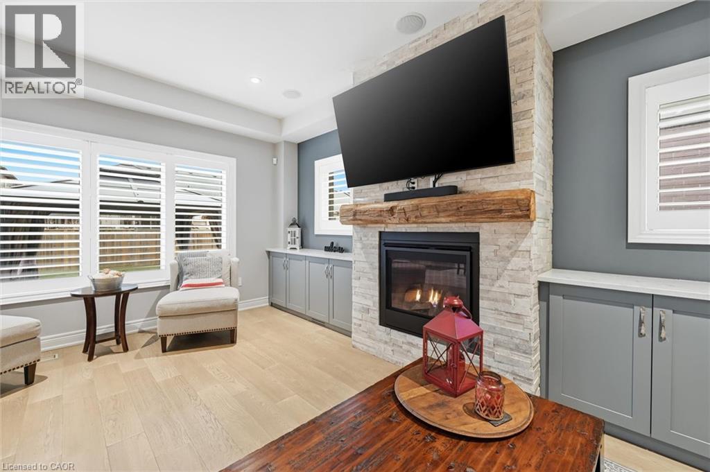 8 Myrtle Street, Fonthill, Ontario  L0S 1E6 - Photo 19 - 40797793