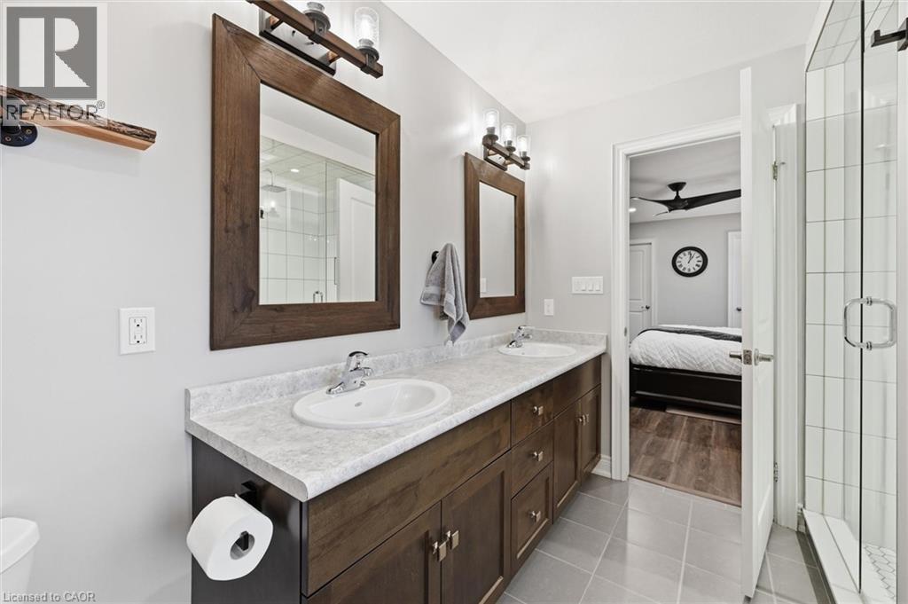 8 Myrtle Street, Fonthill, Ontario  L0S 1E6 - Photo 33 - 40797793