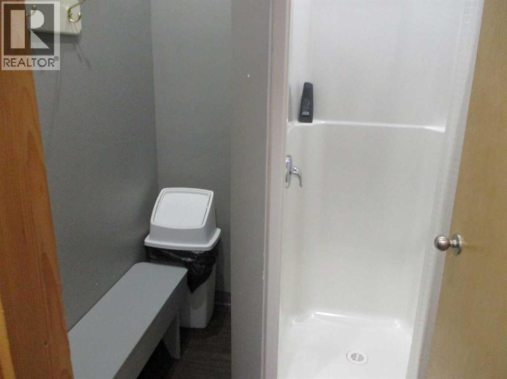 409 Main Street, Manning, Alberta  T0H 2M0 - Photo 9 - A2259661