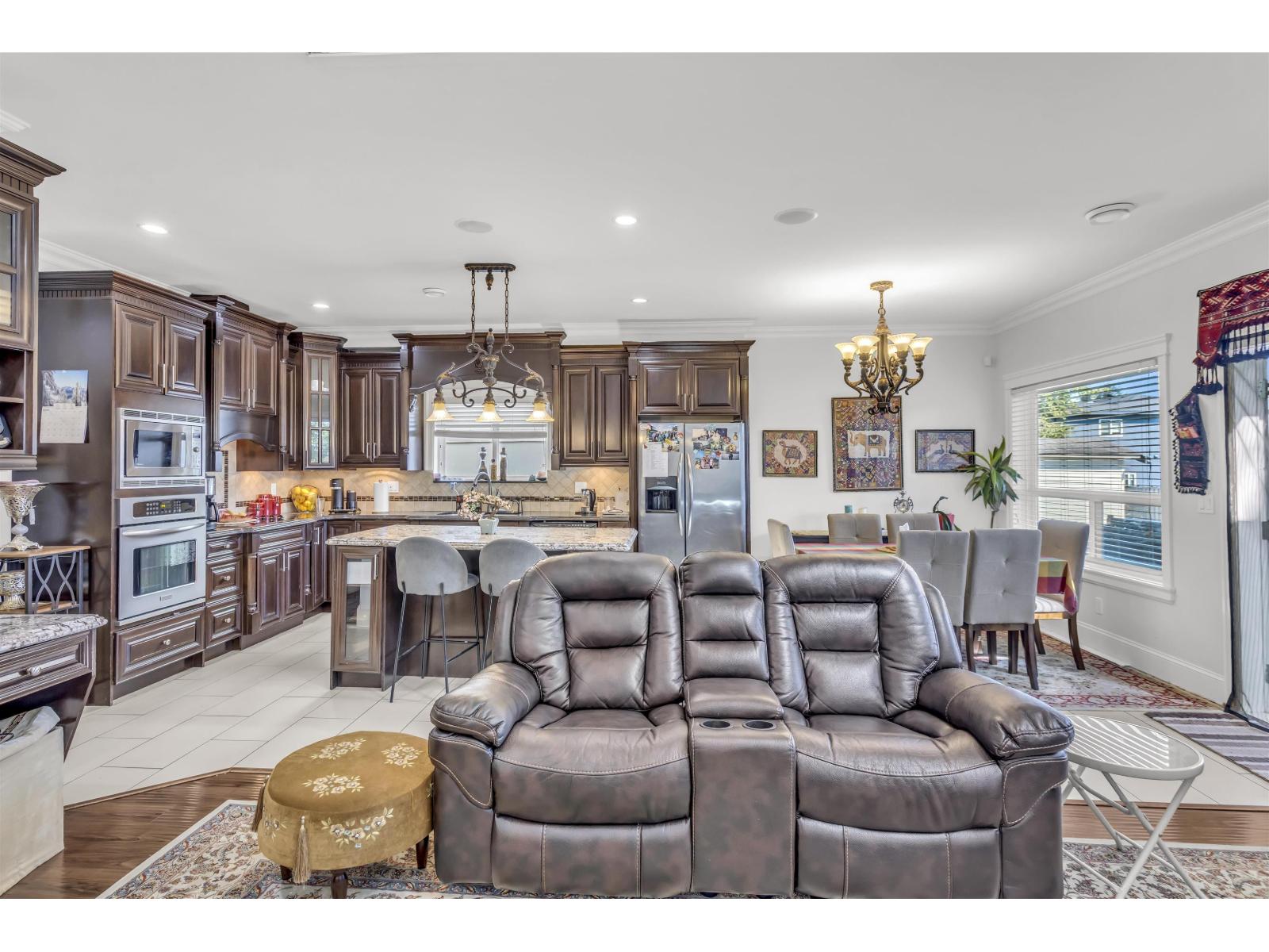 13884 89a Avenue, Surrey, British Columbia  V3V 6K9 - Photo 11 - R3078396