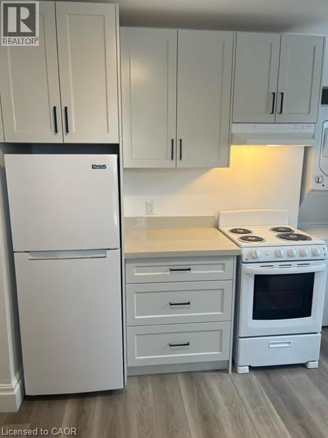 42 Fairview Avenue Unit# A, Kitchener, Ontario  N2H 3E8 - Photo 2 - 40797957