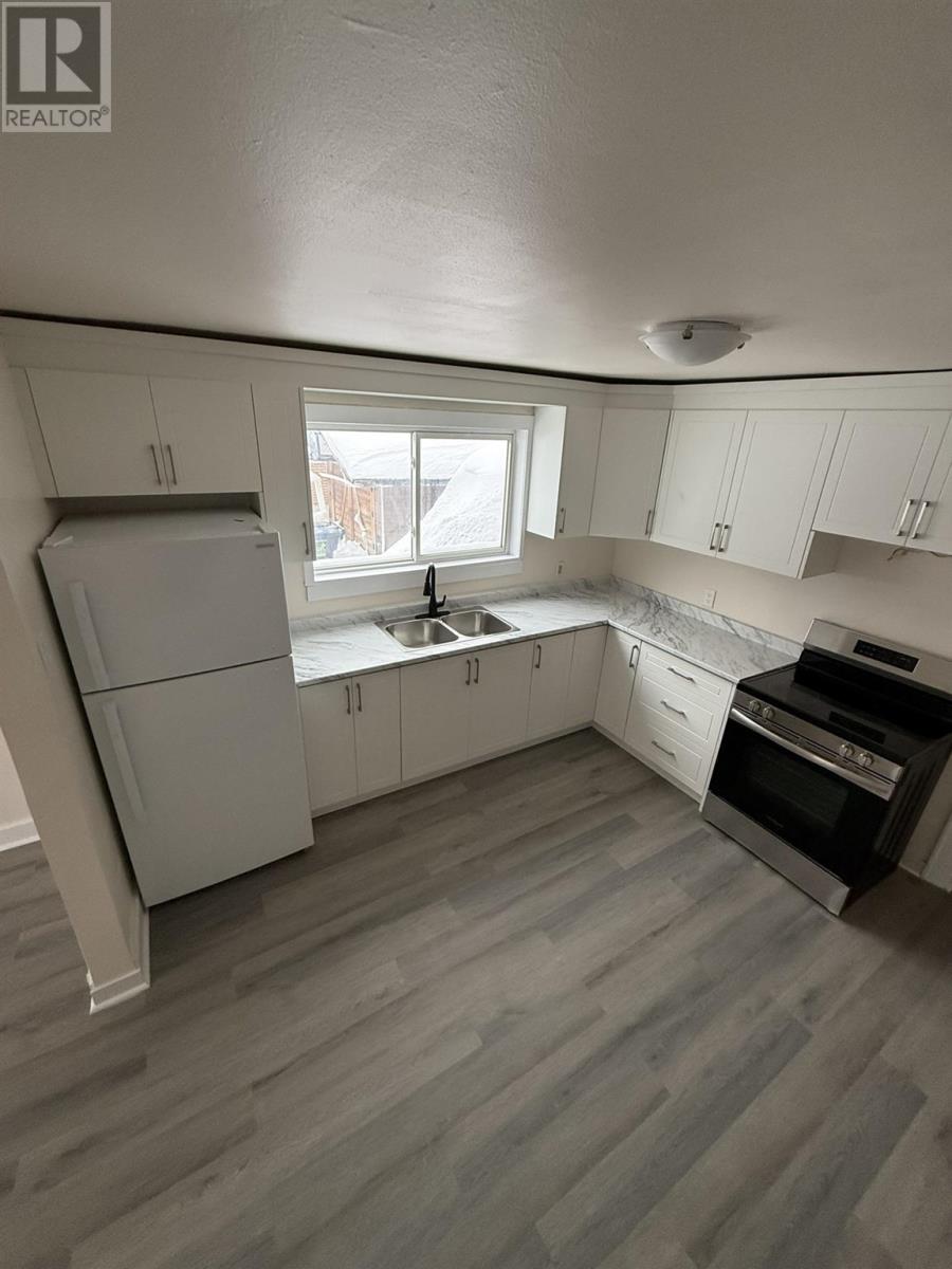 180 Glasgow Ave, Sault Ste. Marie, Ontario  P6C 5G1 - Photo 5 - SM260099