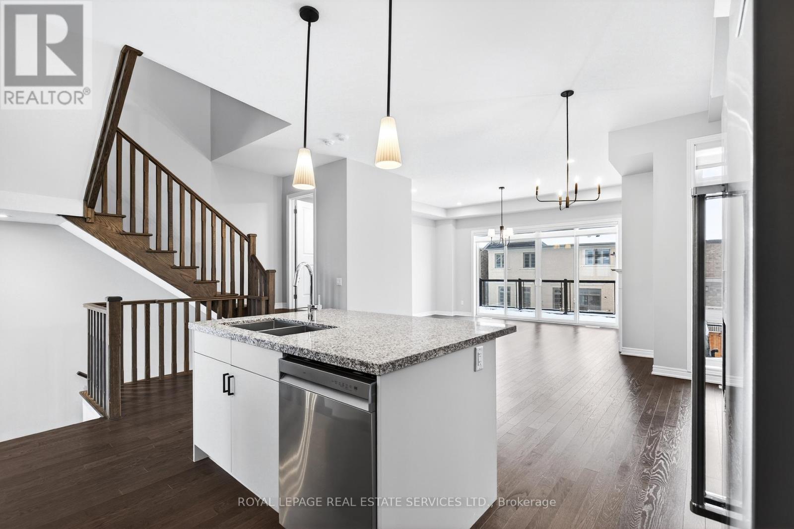 Unit A - 3195 Sixth Line, Oakville, Ontario  L6H 0V8 - Photo 9 - W12694954