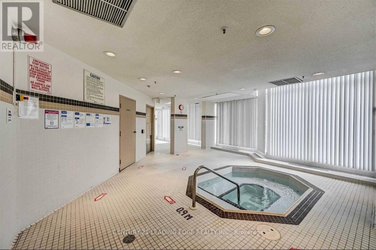 1004 - 5 Rowntree Road W, Toronto, Ontario  M9V 5G9 - Photo 25 - W12694958