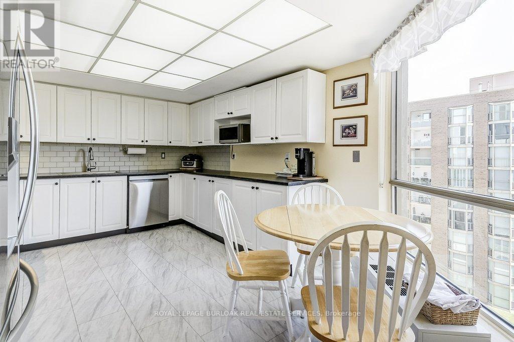 706 - 1201 North Shore Boulevard E, Burlington, Ontario  L7S 1Z5 - Photo 14 - W12694968