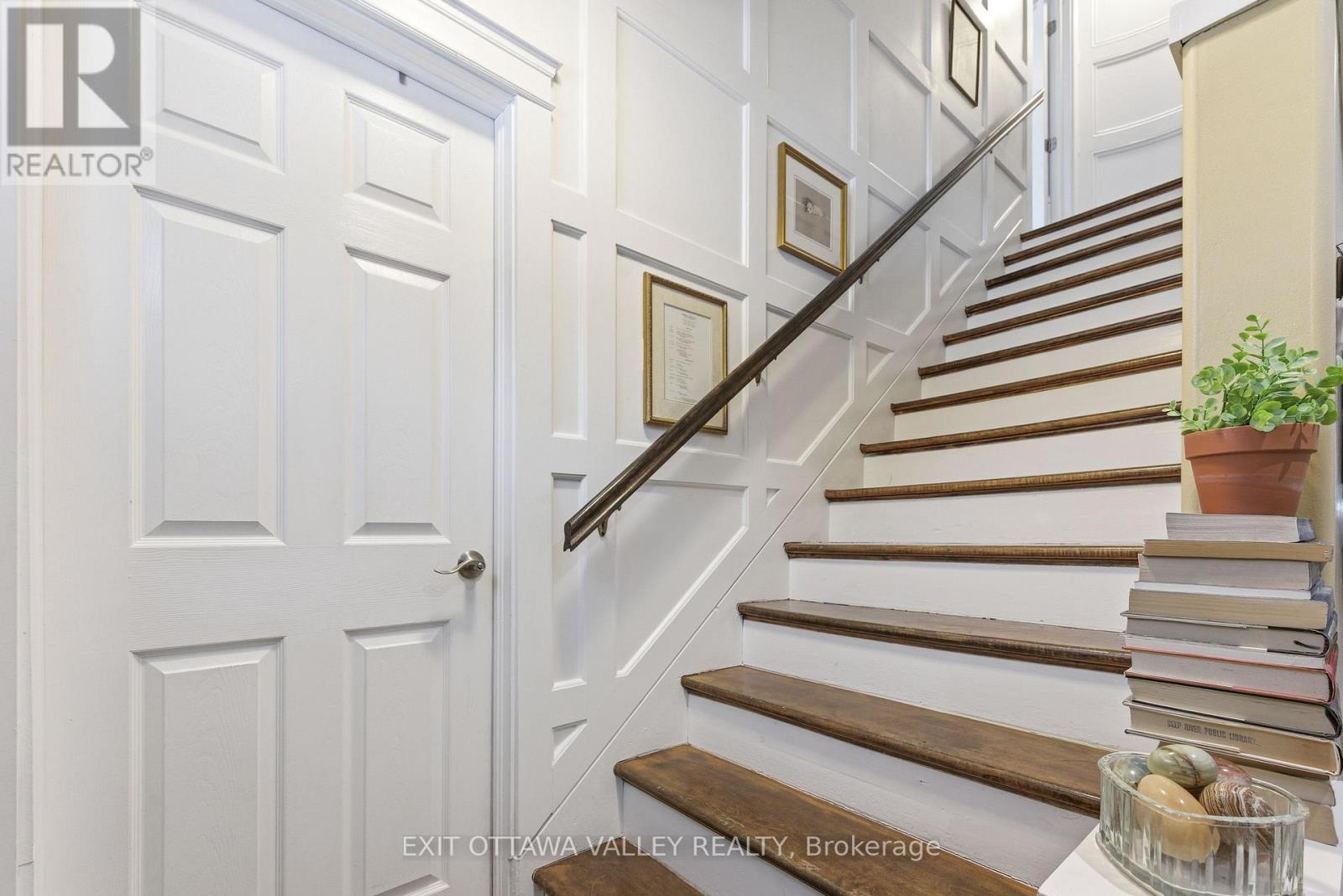 15 Spruce Crescent, Deep River, Ontario  K0J 1P0 - Photo 20 - X12695400