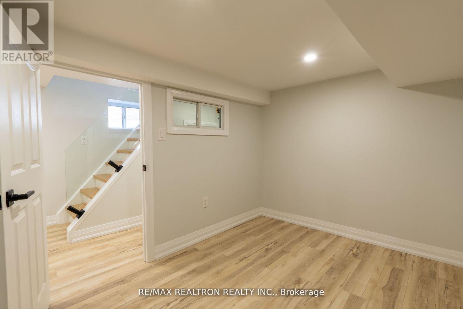 77 Hatherley Road, Toronto, Ontario  M6E 1V8 - Photo 22 - W12695104