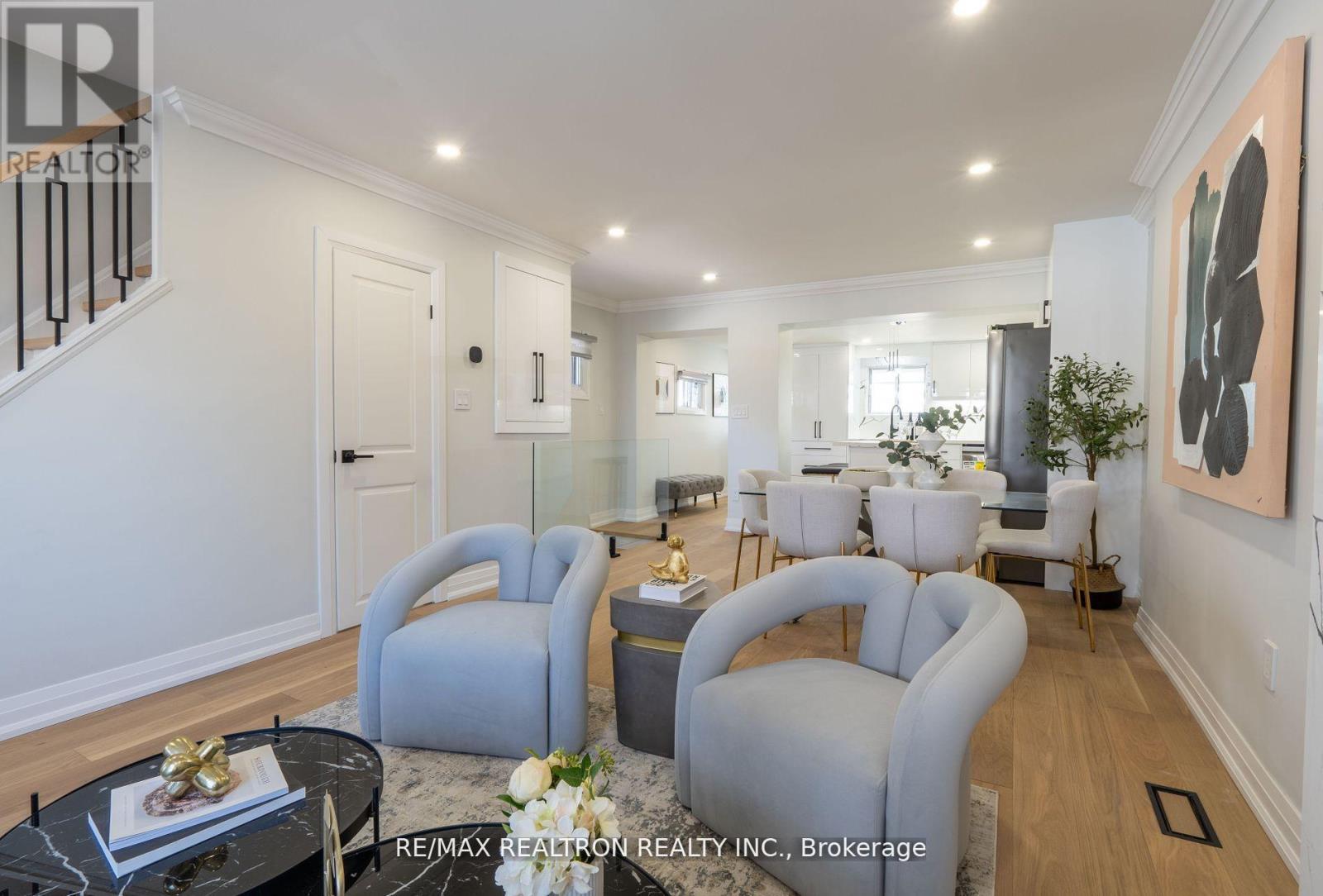 77 Hatherley Road, Toronto, Ontario  M6E 1V8 - Photo 5 - W12695104