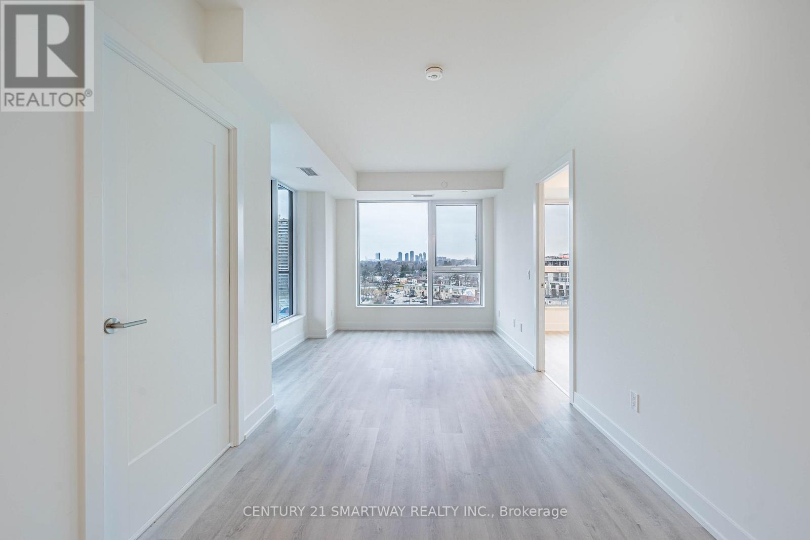 1006 - 60 Central Park Roadway, Toronto, Ontario  M9A 0E6 - Photo 15 - W12695138