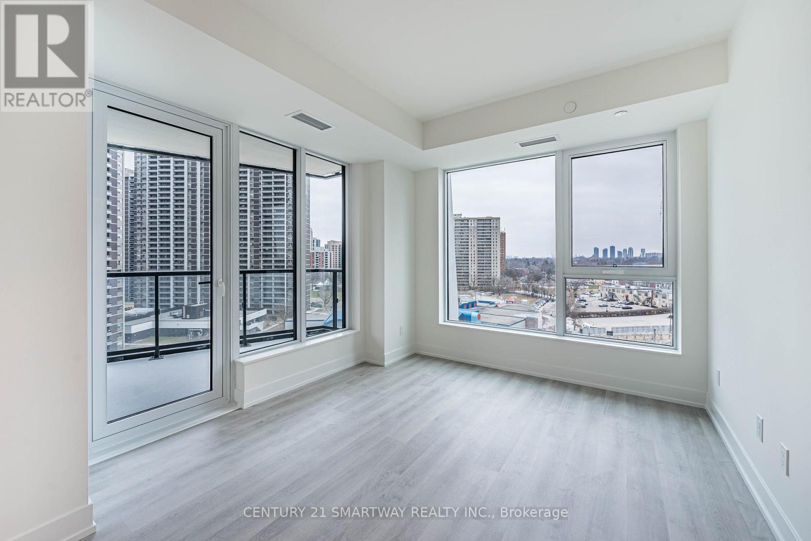 1006 - 60 Central Park Roadway, Toronto, Ontario  M9A 0E6 - Photo 16 - W12695138