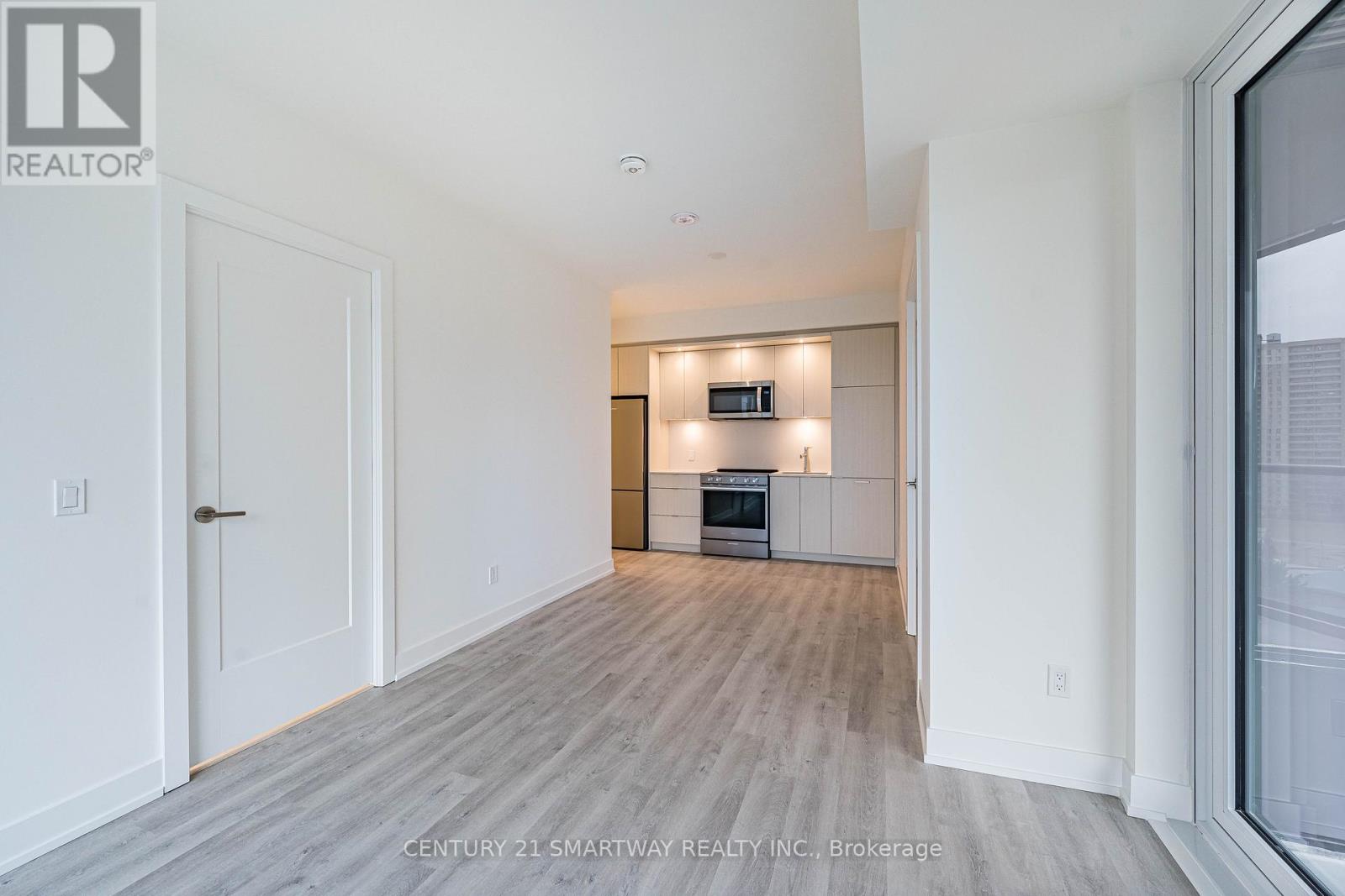 1006 - 60 Central Park Roadway, Toronto, Ontario  M9A 0E6 - Photo 19 - W12695138