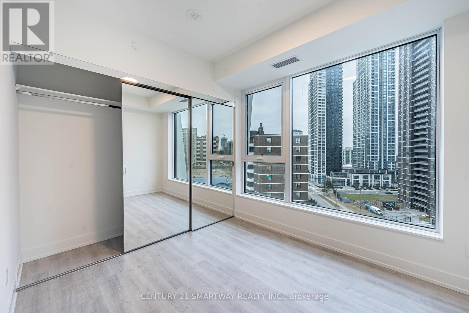 1006 - 60 Central Park Roadway, Toronto, Ontario  M9A 0E6 - Photo 27 - W12695138