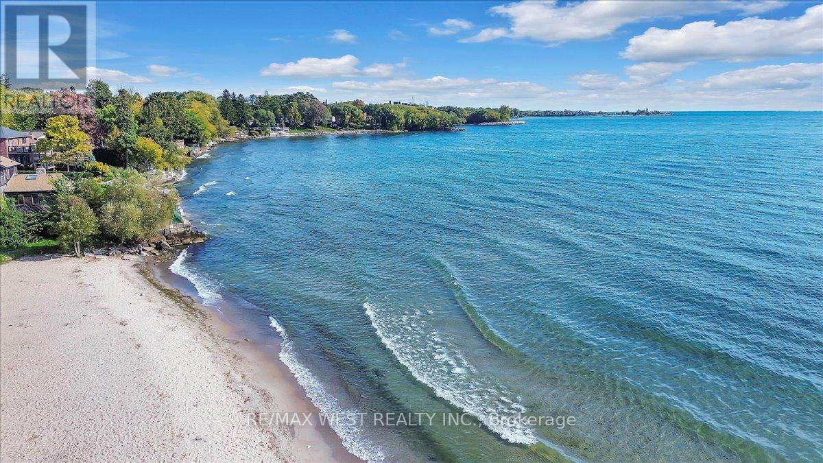 2005 - 1515 Lakeshore Road E, Mississauga, Ontario  L5E 3E3 - Photo 25 - W12695144