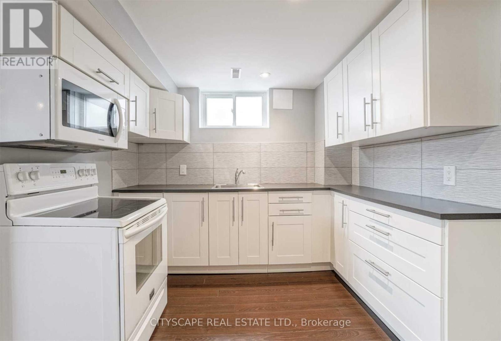 Bsmt - 1166 Shadeland Drive, Mississauga, Ontario  L5C 1P3 - Photo 10 - W12695166