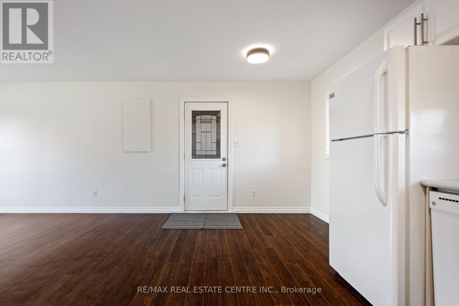 40 Centre Street, Orangeville, Ontario  L9W 2X2 - Photo 10 - W12695182