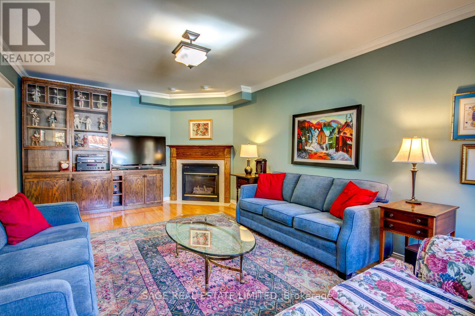 1424 Stonecutter Drive, Oakville, Ontario  L6M 3C3 - Photo 19 - W12695212