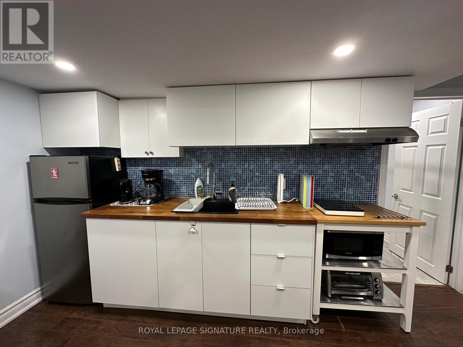 Bsmt - 4273 Pheasant Run, Mississauga, Ontario  L5L 2B8 - Photo 3 - W12695228