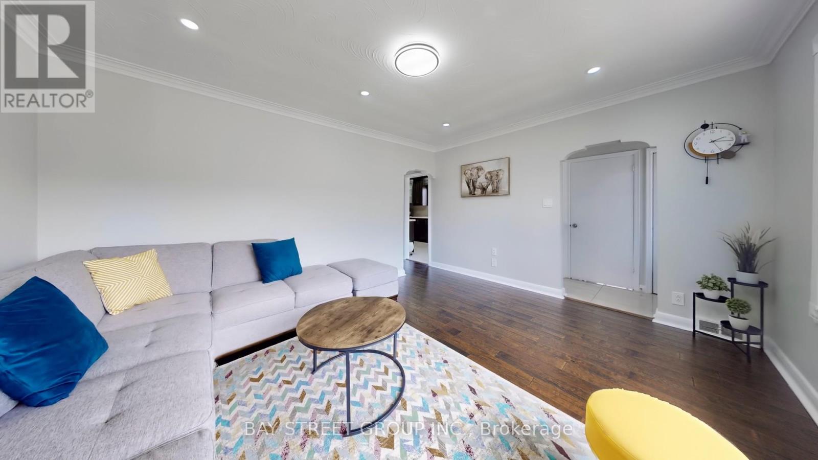 15 Macleod Street, Toronto, Ontario  M6L 2M7 - Photo 4 - W12695250