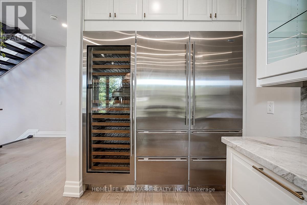 937 Goodwin Road, Mississauga, Ontario  L5G 4J9 - Photo 17 - W12695292