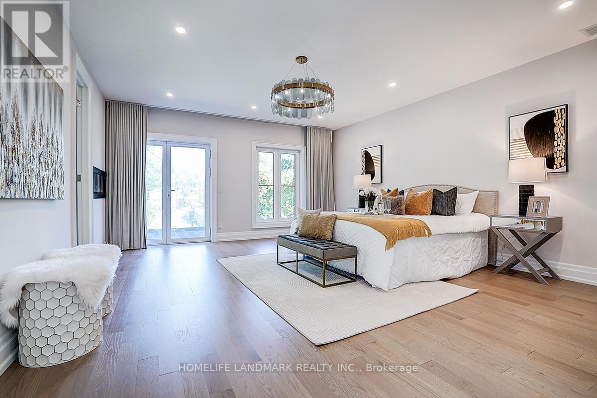 937 Goodwin Road, Mississauga, Ontario  L5G 4J9 - Photo 20 - W12695292