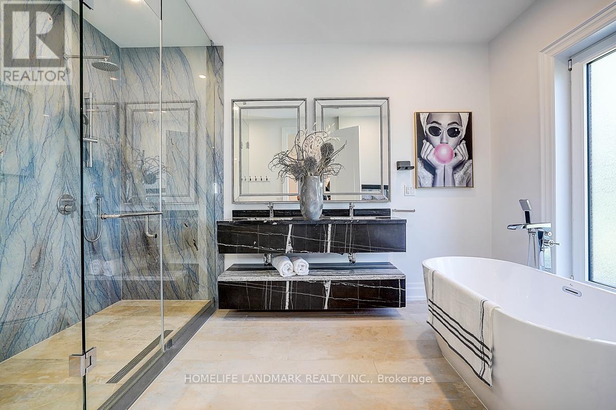 937 Goodwin Road, Mississauga, Ontario  L5G 4J9 - Photo 22 - W12695292