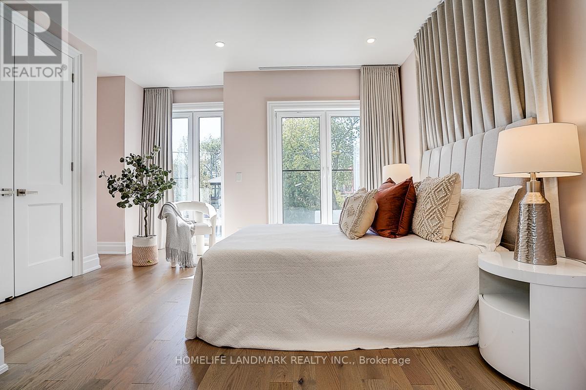 937 Goodwin Road, Mississauga, Ontario  L5G 4J9 - Photo 27 - W12695292