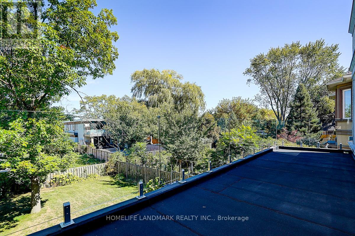 937 Goodwin Road, Mississauga, Ontario  L5G 4J9 - Photo 40 - W12695292