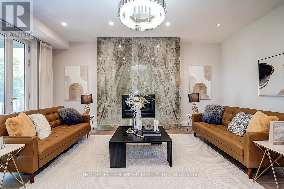 937 Goodwin Road, Mississauga, Ontario  L5G 4J9 - Photo 7 - W12695292