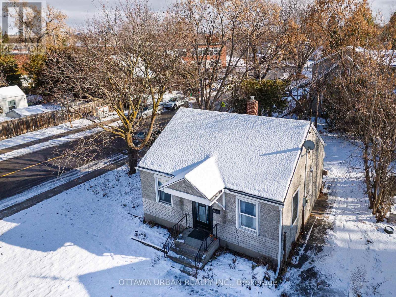 951 Merivale Road, Ottawa, Ontario  K1Z 6A3 - Photo 11 - X12695332