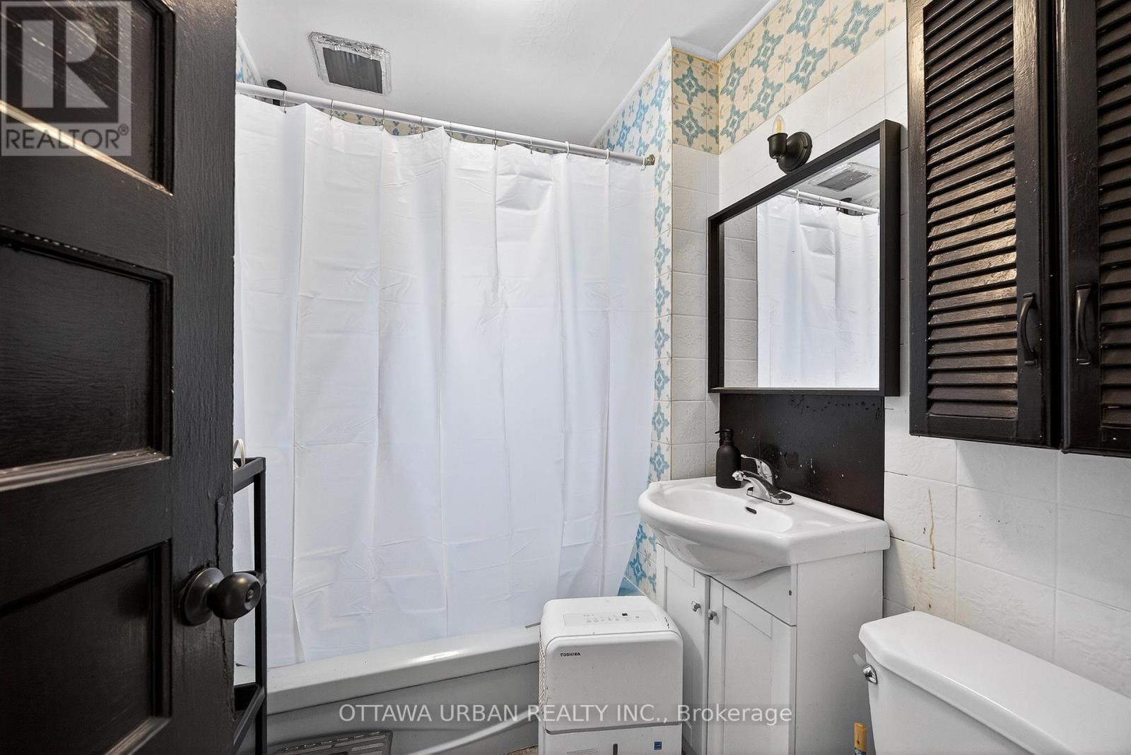 951 Merivale Road, Ottawa, Ontario  K1Z 6A3 - Photo 39 - X12695332