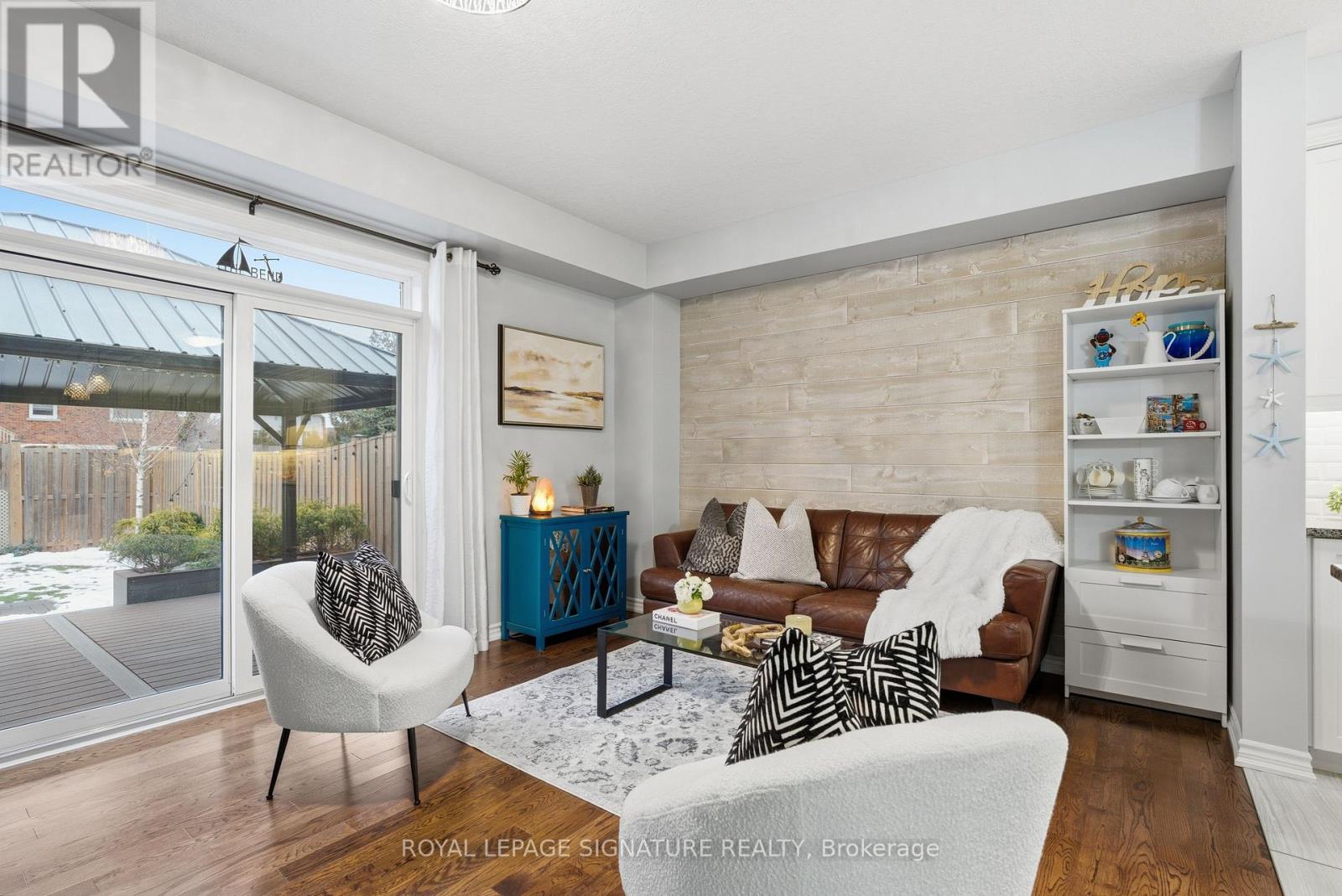 128 Law Drive, Guelph, Ontario  N1E 0M2 - Photo 10 - X12694952