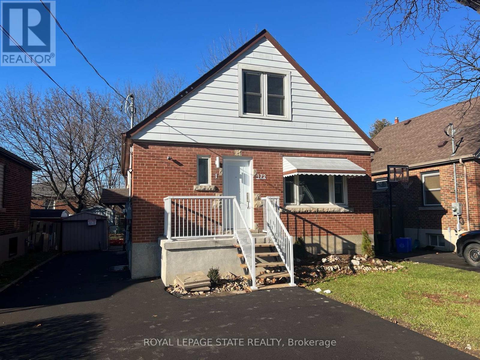 UNIT 2 - 172 EAST 34TH STREET, Hamilton, Ontario