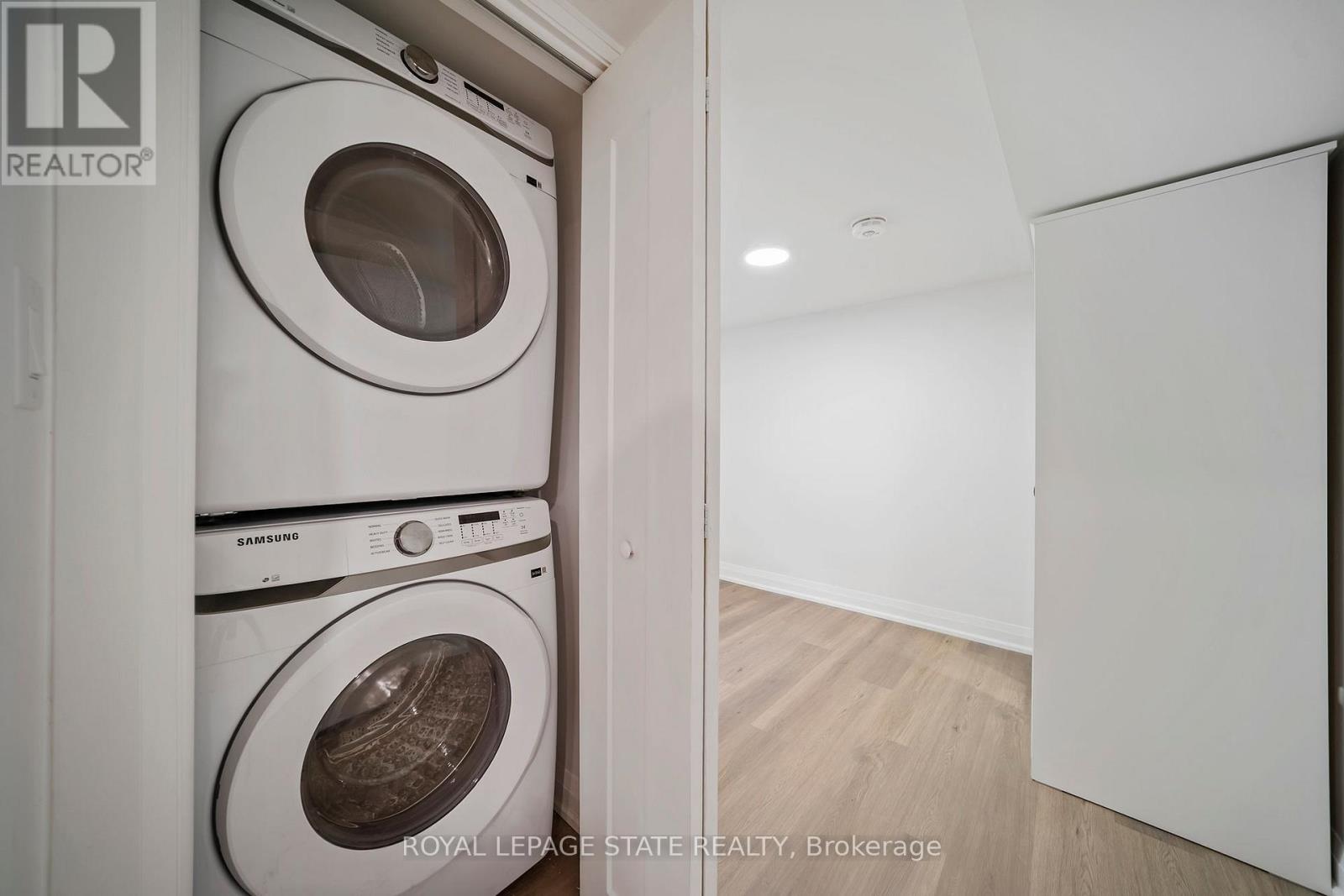 Unit 2 - 172 East 34th Street, Hamilton, Ontario  L8V 3W6 - Photo 12 - X12694990