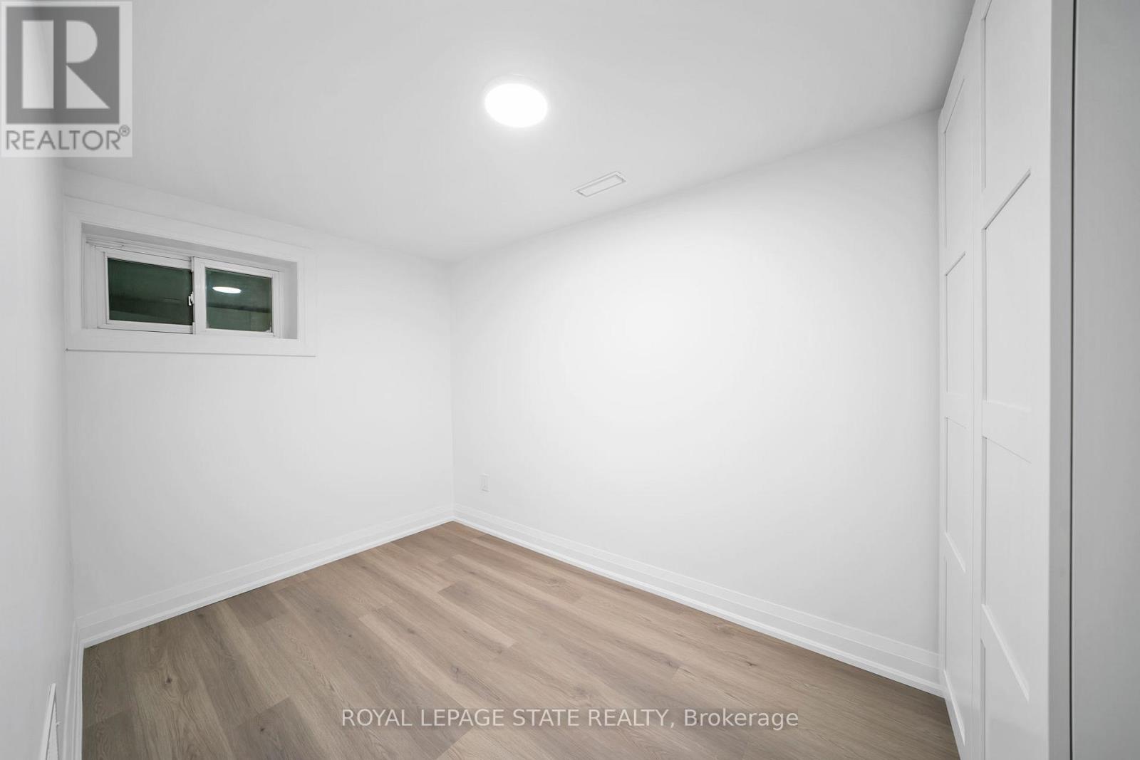 Unit 2 - 172 East 34th Street, Hamilton, Ontario  L8V 3W6 - Photo 15 - X12694990