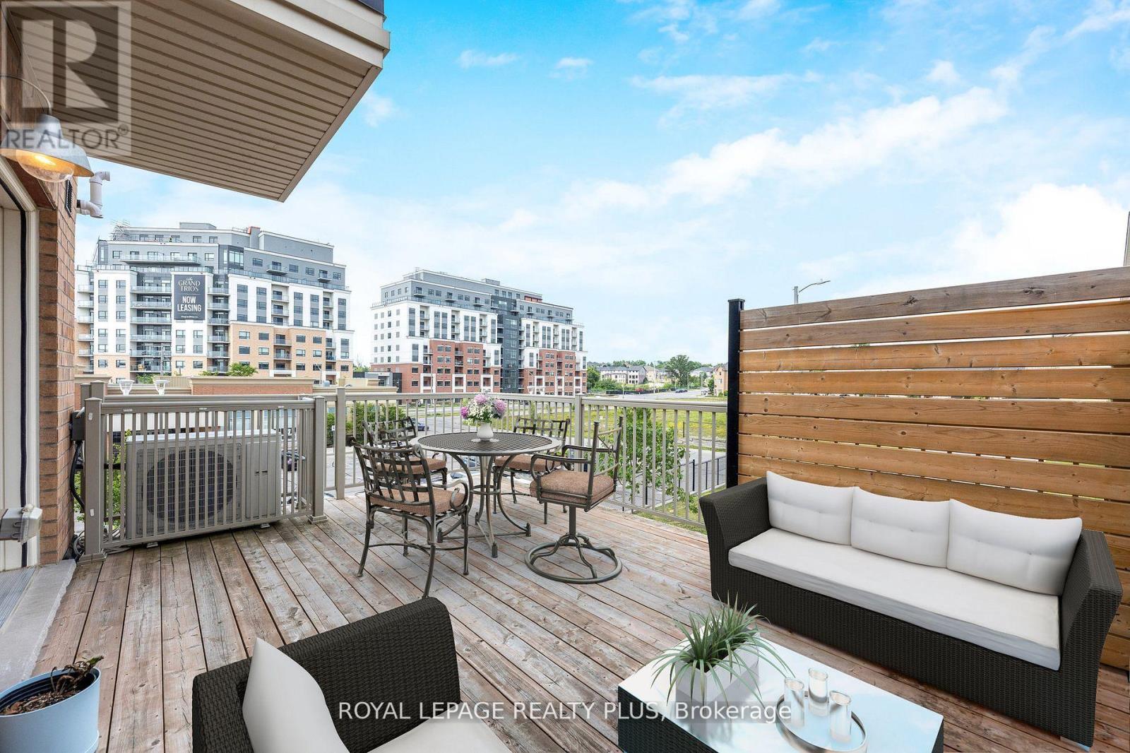 1 - 120 Watson Parkway N, Guelph, Ontario  N1E 0P6 - Photo 1 - X12695052