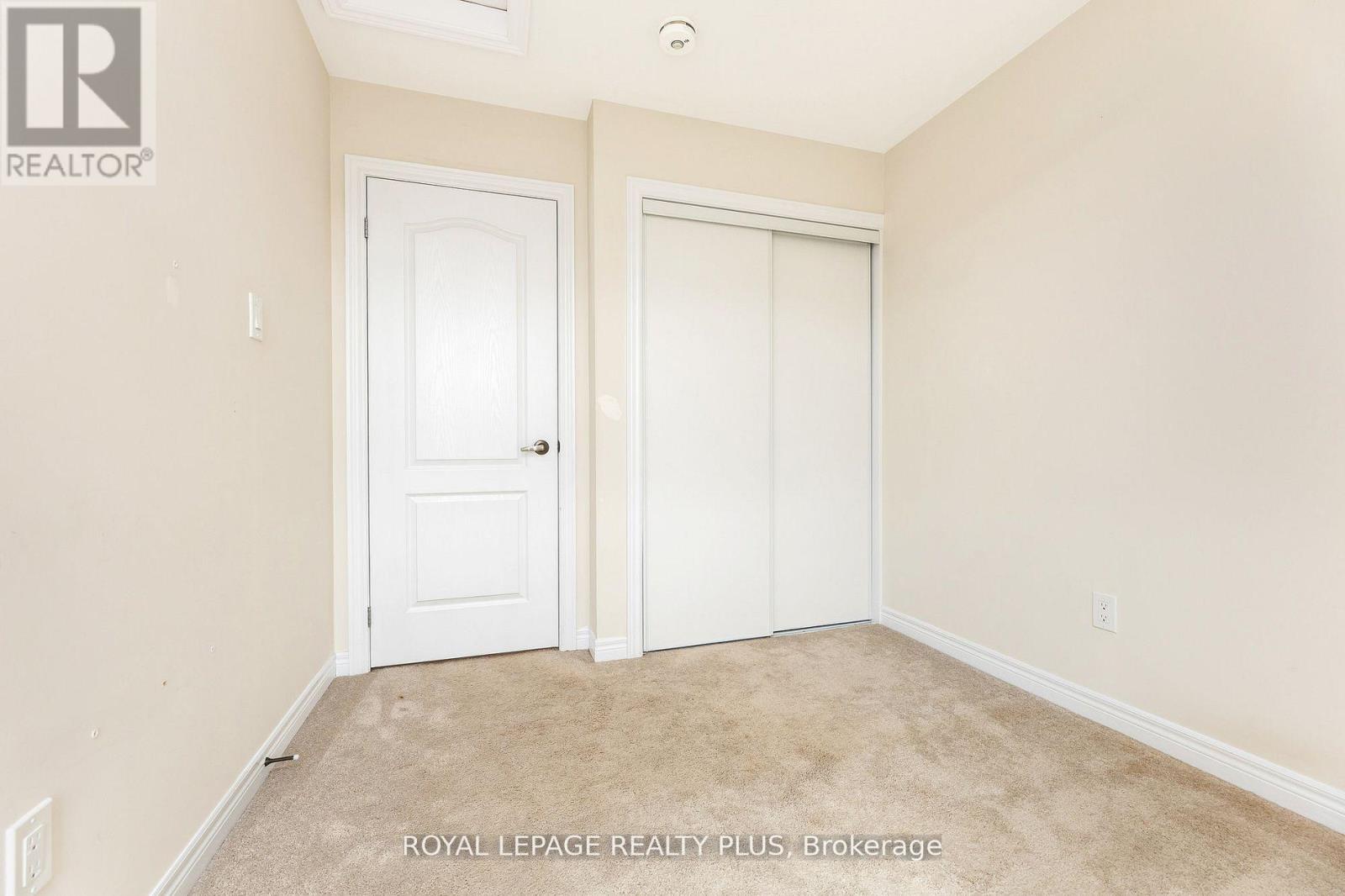 1 - 120 Watson Parkway N, Guelph, Ontario  N1E 0P6 - Photo 27 - X12695052