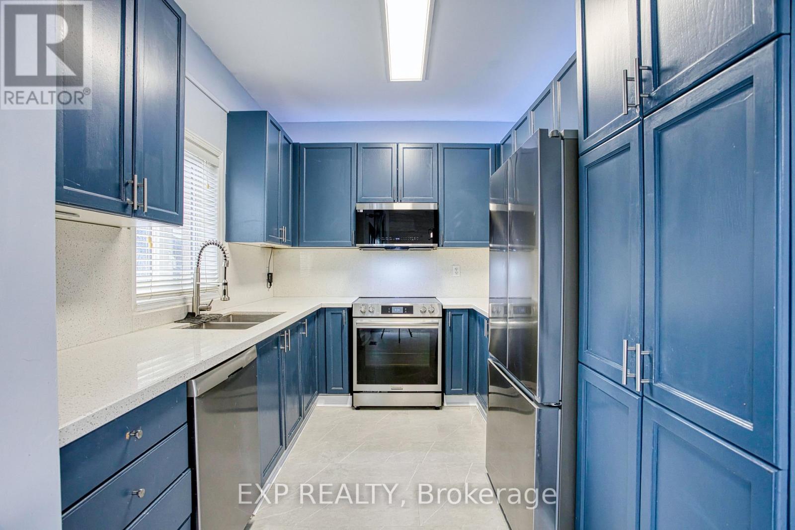 20 Goldeye Drive, Hamilton, Ontario  L8E 6C2 - Photo 12 - X12695078