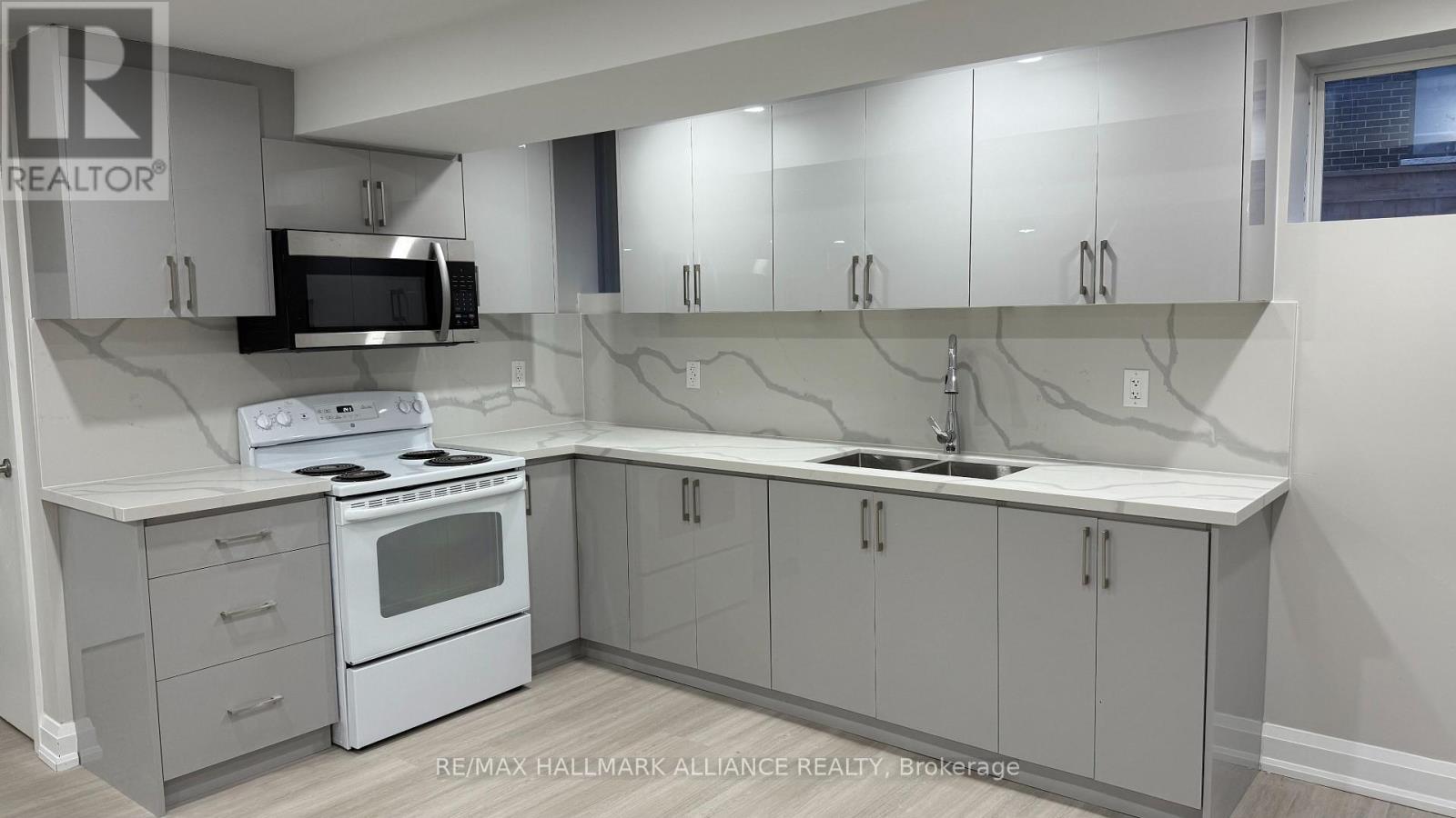 Basement - 7 Avanti Crescent, Hamilton, Ontario  L8B 1W7 - Photo 4 - X12695136