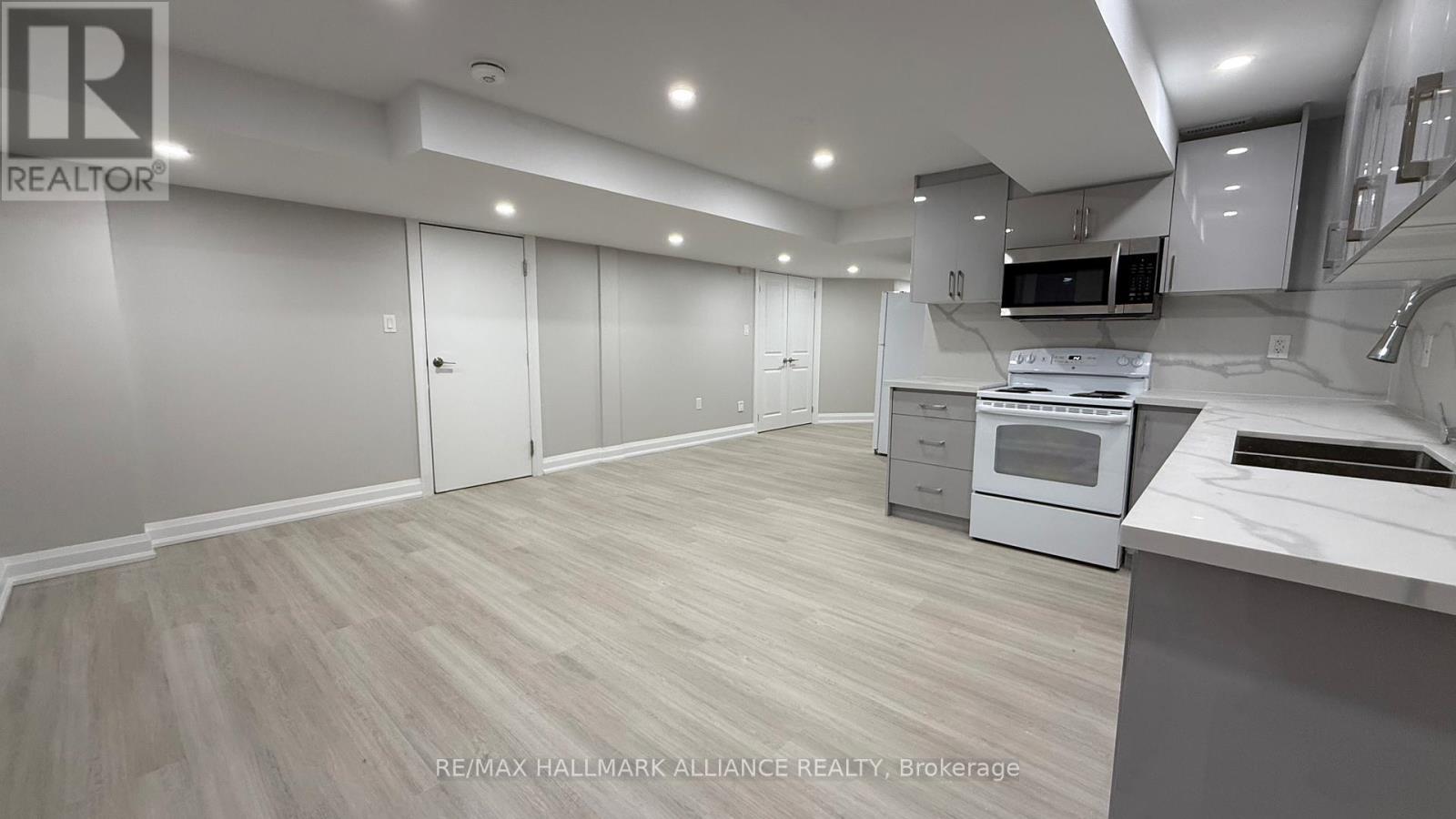 Basement - 7 Avanti Crescent, Hamilton, Ontario  L8B 1W7 - Photo 7 - X12695136